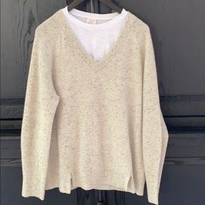 V neck sweater with tee-shirt look